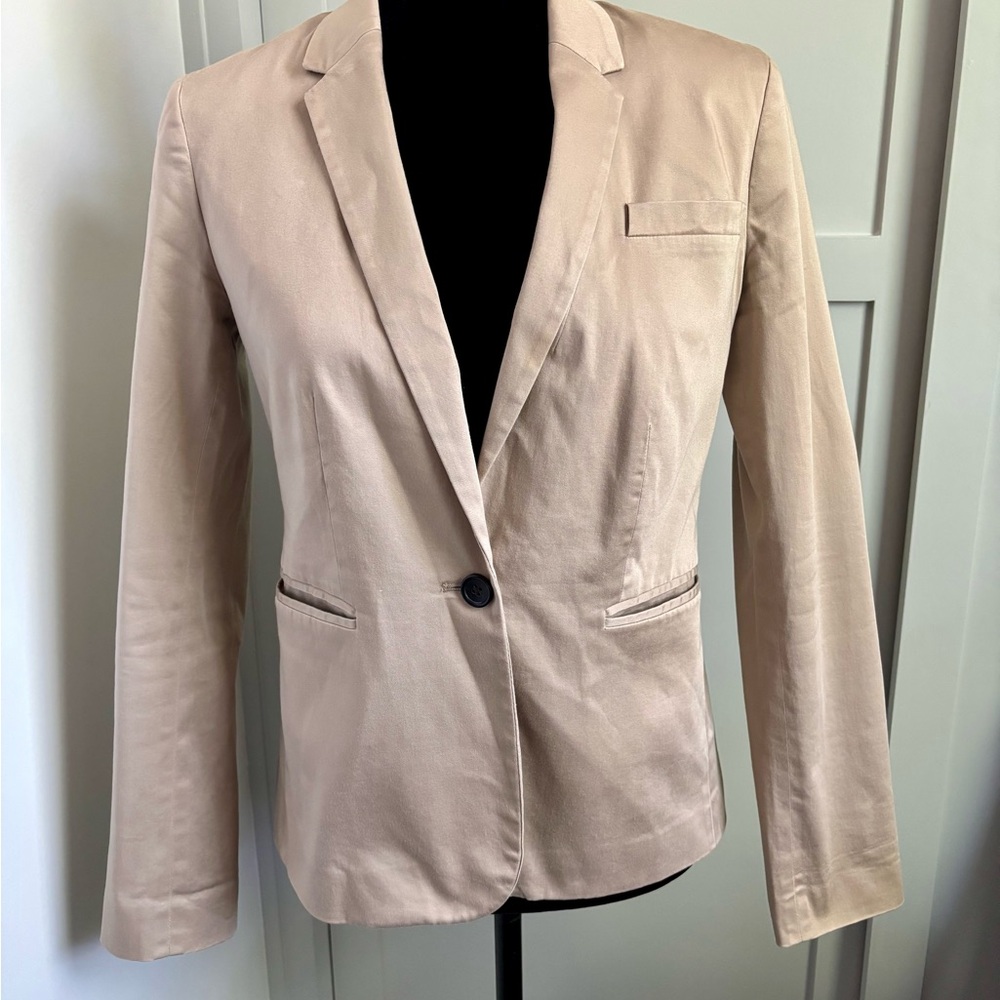 Banana Republic Tan Blazer with Notched Lapels